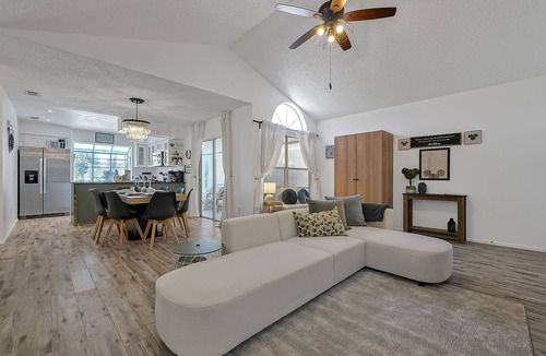 Kissimmee House | Serenity with a Splash of Disney-9Mi to all Magic! HEATED POOL W/view! Top 1%!