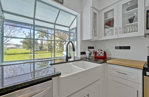 Kissimmee House | Serenity with a Splash of Disney-9Mi to all Magic! HEATED POOL W/view! Top 1%!