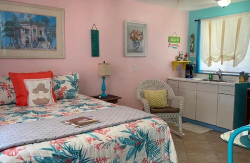 Beverly Beach Hotel | SI COMO NO INN