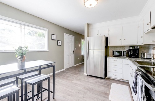 Hattiesburg House | Simply Southern - 3 bd 1.5 ba - Close to USM