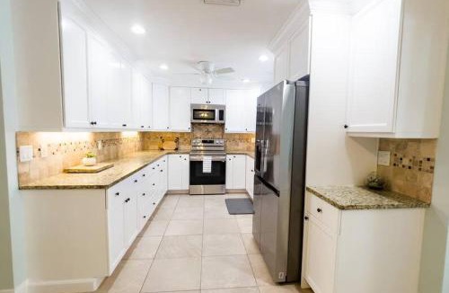 Jensen Beach House | Skyline Breeze - Jensen Beach Family Getaway