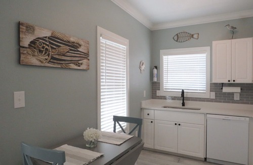 Ono Island Cottage | Slow Mo 17AD-Beautiful Beach Cottage @ the Purple Parrot Resort/Perdido Key FL