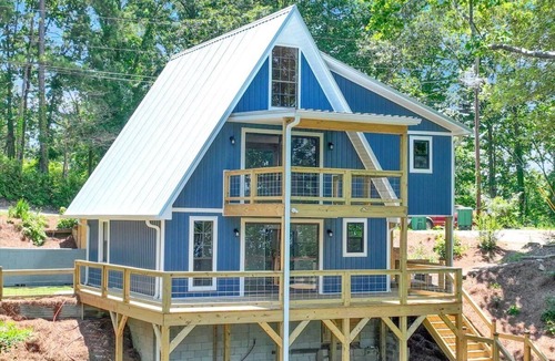 Crane Hill Cabin | SMITH LAKE CABIN