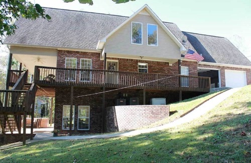 Crane Hill House | Smith Lake House, Snowbird House, holds 16, Dock & Boat Slip, Cullman County