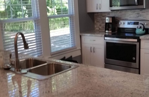Mississippi City Cottage | SOLE- E-MARE SUN and SEA We offer discounts to Snow-Birds and Military