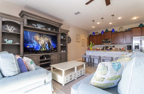 Loughman House | Solterra 5 star OCEAN DREAM 4BR Villa with Pool near Disney