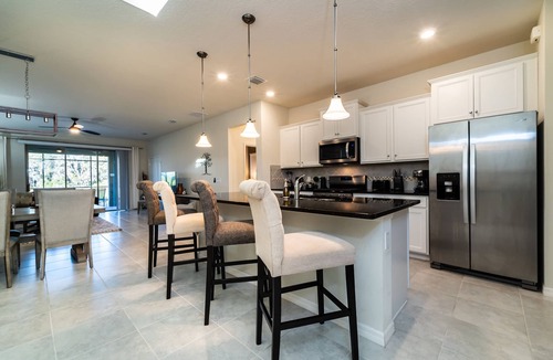 Loughman House | Solterra Resort Pool & Spa, Games Room, Lake View & Extensive Resort Amenities