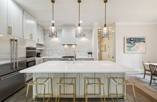 Forest District House | Sounds System | Outdoor Kitchen | LSV
