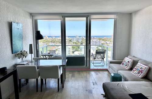 West Avenue Apartment | South Beach Rare Find/1 BR Apartment in Luxury Condo