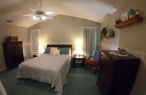 Tillmans Corner House | Southern Garden Home in Tillman's Corner, 16 min to downtown Mobile.