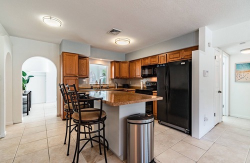 Ozona House | Spacious 3 bed/2 bath House In Ozona/Palm Harbor. INCLUDES KAYAKS & FISHING