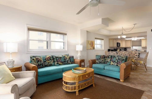 Treasure Island House | Spacious 3-Bedroom Townhome with Gulf Views