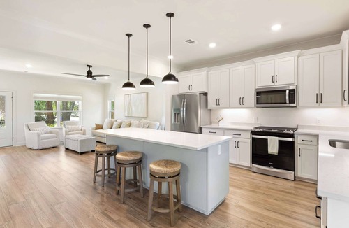 Ono Island House | Spacious 3 Bedroom Home Near Beaches and Shopping!