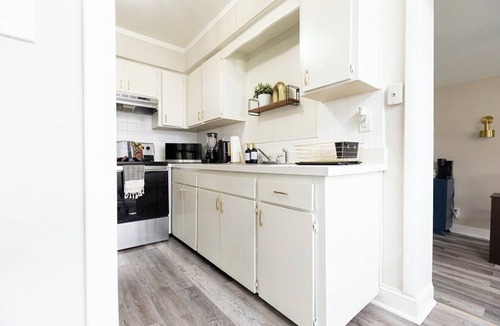 Carver City - Lincoln Gardens House | Spacious 3-bedroom house in Tampa[Near Airport][Near Stadium][Spacious Backyard]