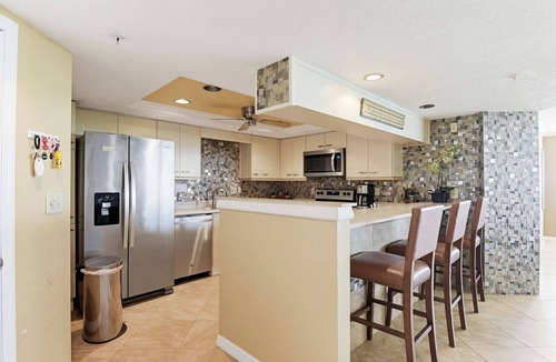 Wilbur-By-The-Sea Condo | Spacious 3-BR on 9th Floor in amazing Daytona Beach Shores on the NO DRIVE BEACH