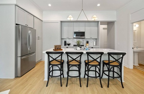 Pass Christian Villa | Spacious 3BR Retreat - Pool - Sleeps 7 - Pets Welcome w Fee