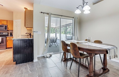 Deltona Lakes House | Spacious 4BR Home in Deltona w/Screened Porch!