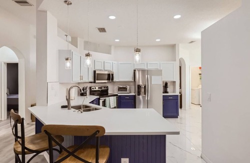 Haines City House | Spacious 4BR Retreat with Heated Pool! Near Parks!