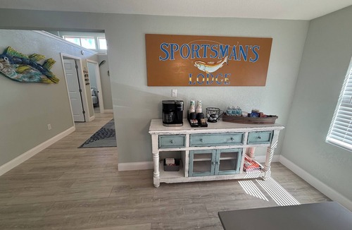 Horseshoe Beach House | Spacious 5-bedroom house in peaceful Horseshoe Beach with AC. Multi-Family Ready