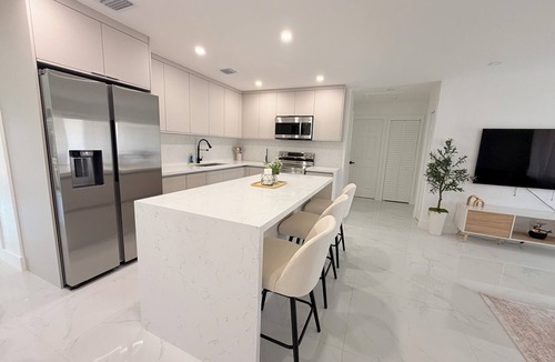 Miami Gardens House | Spacious 5-bedroom house in welcoming Miami Gardens near hard rock