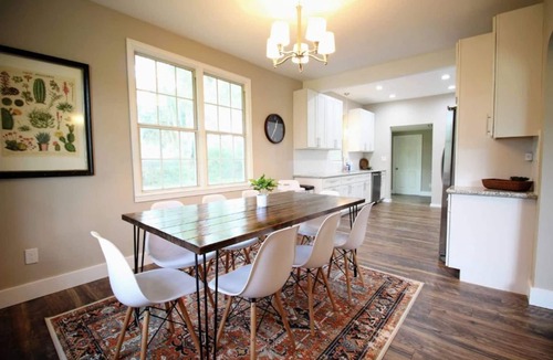 New Warrington House | Spacious 5BR home. 10 min to NAS. 20 min to beach