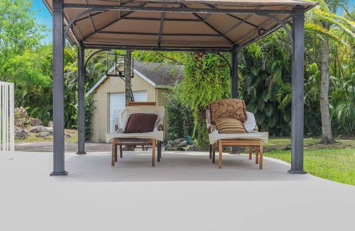 Coconut Creek House | Spacious 6-bedroom house in beautiful Coconut Creek with AC