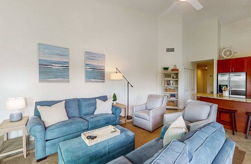 Indian Shores Condo | Spacious and family friendly with pool dock and just steps to the beaches