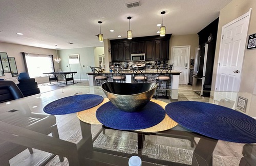 Marbella House | Spacious Fun & Convenient