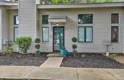Huntsville Apartment | Spacious Huntsville Condo Proximity to Dtwn!