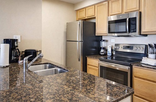 West Kissimmee Hotel | Spacious Sleek Condo with Family-Friendly Amenities | Culver's - 1.6 miles