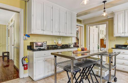 Historic District - North House | Spanish Moss Inn