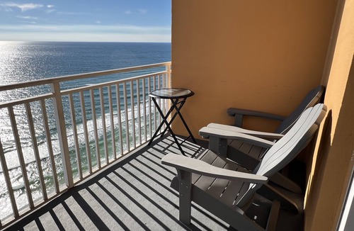 West Panama City Beach Condo | Splash Resort 1904W, Free Beach Chairs and Umbrella Mar to Oct.