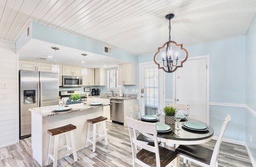 Panama City Beach House | SPRING BEACH VACAY- HEATED POOLS, GOLF CART, 11 POOLS, MINI GOLF- 5 STAR REVIEWS