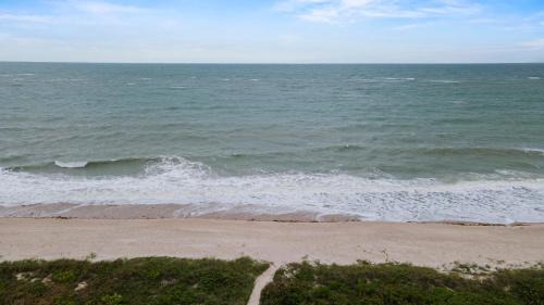 South Beach House | St Christopher's Retreat