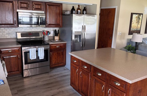 Satsuma House | St John’s River Retreat on Nortons Fish Camp Rd! Enjoyable 3 bed, 2 bath w/dock