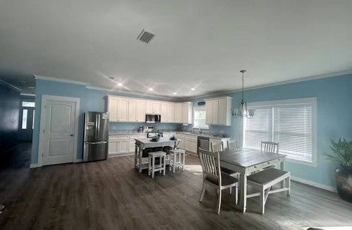 Foley Cottage | Stay Salty Cottage
