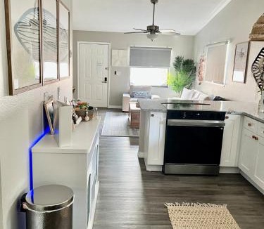 Palm Harbor House | Stay, Sip, Stroll · Downtown Palm Harbor