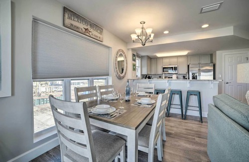 Mexico Beach Condo | Steps to Beach + Gulf Views - 2BR/2BA - No Hidden Fees - Sleeps 8