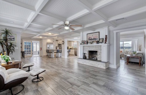 Palm Harbor Estates House | Straight Outta Dockton-Waterfront, Pool and Dock