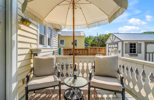 Seville Historic District House | Studio Room in Downtown Pensacola Historic Cottage