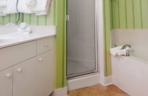 Port Canaveral Resort | Studio w jaccuzi tub,Cape Canaveral Beach Resort sleeps 4 , beautiful beaches