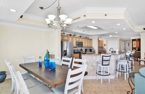 Orange Beach East Condo | Stunning Beachfront Corner 3BR @ Phoenix IX Sleeps 10 Panoramic Views & Pools