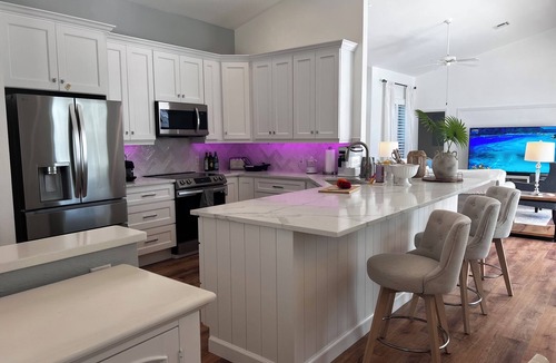 Central Naples House | Stunning Cozy Home with Saltwater Pool & Panoramic Lake View