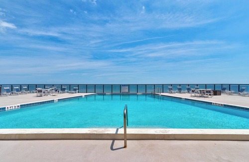 Point East Condo | Stunning Direct Ocean View 5th floor on No Drive Beach w secure parking garage