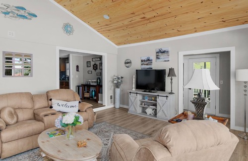 Cropwell House | 💎Stunning Versatile Lakehouse in Cropwell🌊