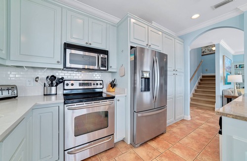 Gulf Shores House | Summer Lovin' by GSVR | Stunning Beachfront Escape w/Splash Pool & Fireplace + FREE Activities/Golf