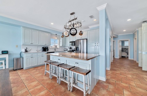 Gulf Shores House | Summer Lovin' by GSVR | Stunning Beachfront Escape w/Splash Pool & Fireplace + FREE Activities/Golf