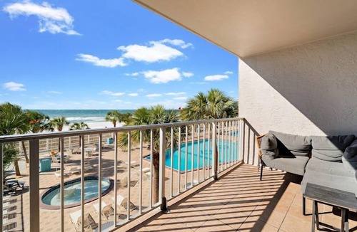 Thomas Drive Condo | 🏝Summer Vacation - Summit 3RD FLOOR BEACH CHAIRS INCLUDED! Beach Front Fun PCB