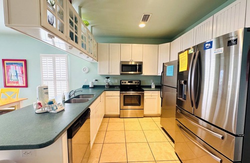 Fort Morgan House | Sundown | 6BR/5.5BA Fort Morgan Home | Sleeps 18 | Gulf Views & Pet-Friendly