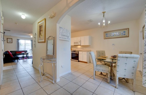 Sunset Ridge House | Sunlit Davenport Family Home w/Private Lanai